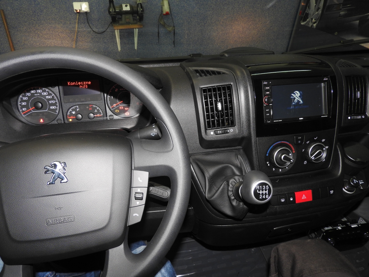 Peugeot Boxer.jpg
